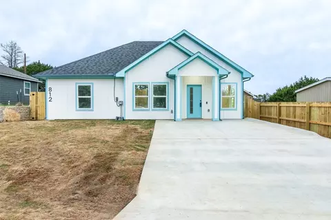 812 Pecos River Dr, Granbury, TX 76048