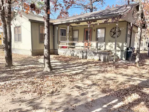 107 Private Road 7710, Emory, TX 75440