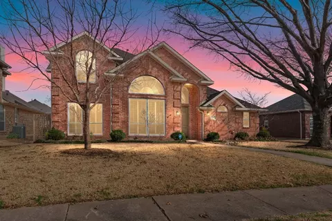 3702 Poplar Ct, Carrollton, TX 75007