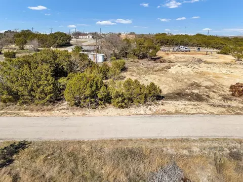 3606 Mulberry Dr, Granbury, TX 76048