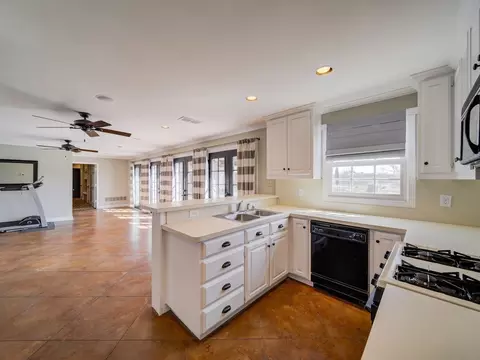1804 E Hickory Hill Rd, Argyle, TX 76226 photo 21