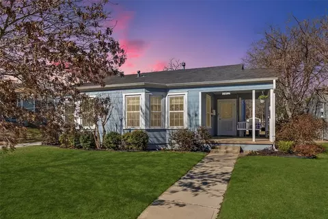 6462 Lindell Ave, Fort Worth, TX 76116