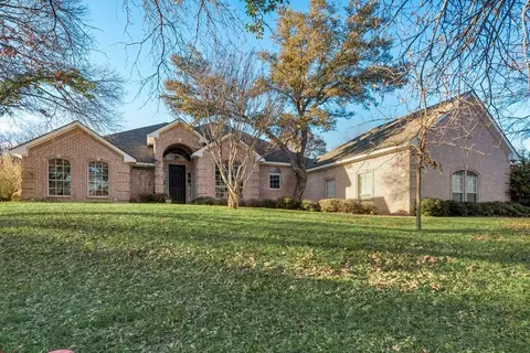 148 Saddle Brook Dr, Hudson Oaks, TX 76087