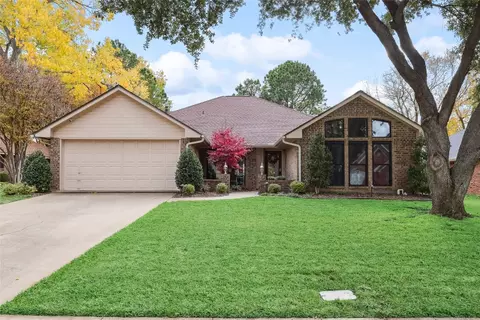 4941 Wolf Creek Trl, Flower Mound, TX 75028