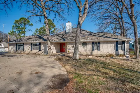 1220 Aloha Rd, Tool, TX 75143