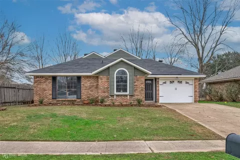5312 Mulberry Dr, Bossier City, LA 71112