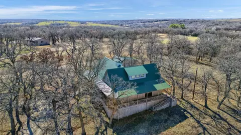 5 Crestline Ct, Nocona, TX 76255