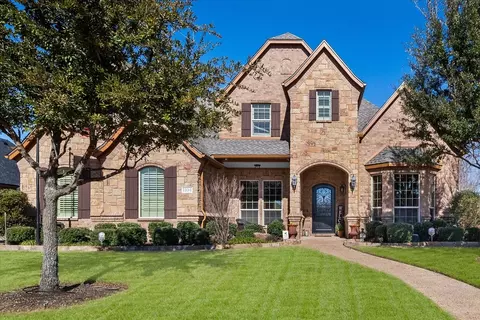 1104 Hudson Dr, Mansfield, TX 76063