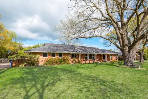 118 Overhill Dr, Waxahachie, TX 75165