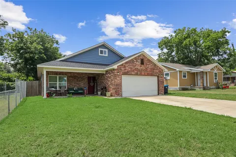 504 E Ramsey Ave, Fort Worth, TX 76104