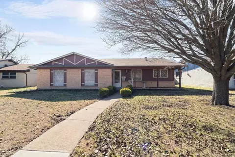 3314 Eastbrook Dr, Mesquite, TX 75150