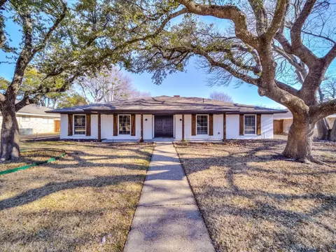 2529 Eucalyptus Dr, Plano, TX 75075