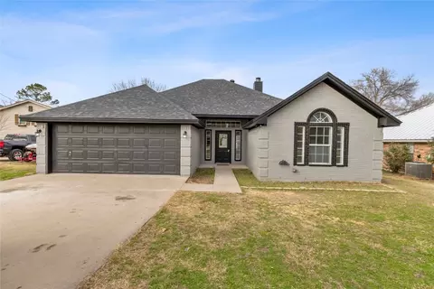 241 Autumn Wood Trl, Gun Barrel City, TX 75156