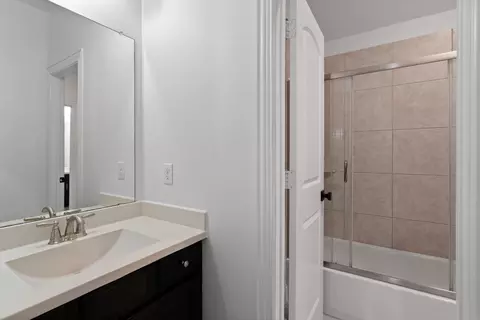 Bath - 701 Treeline Dr, Argyle, TX 76226 photo 5 of 5
