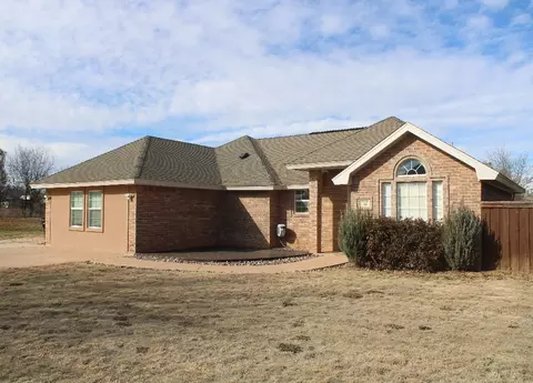 722 4th St, Tuscola, TX 79562