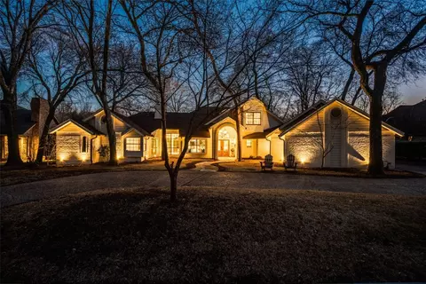 2215 Forest Crk, Mckinney, TX 75072