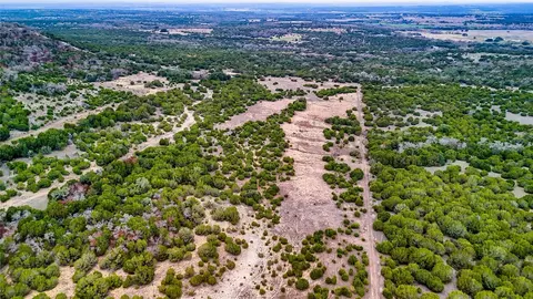 3 County Road 3270, Kempner, TX 76539