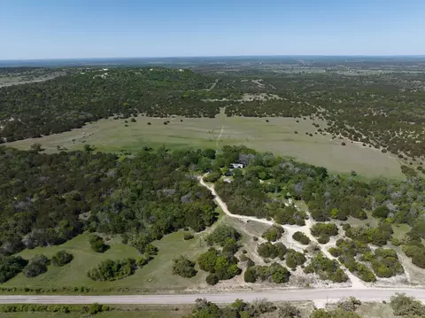 7 County Road 3270, Kempner, TX 76539