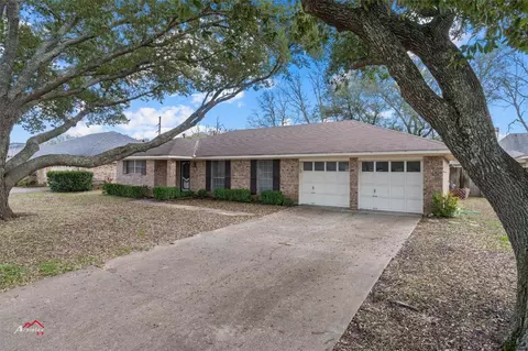 417 Sophia Ln, Shreveport, LA 71115