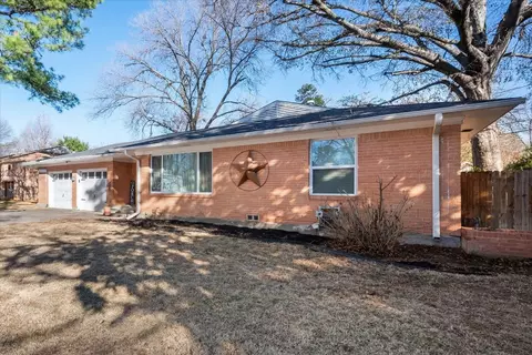 1405 W Tucker Blvd, Arlington, TX 76013