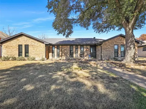 3301 Dartmouth Dr, Plano, TX 75075