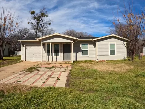 6029 Grayson St, Fort Worth, TX 76119