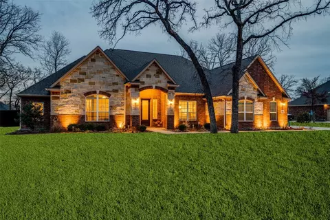 124 Spanish Oak Dr, Krugerville, TX 76227