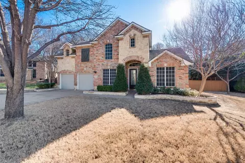 3736 Boxwood Dr, Grand Prairie, TX 75052