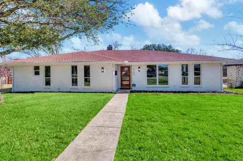 9182 Orbiter Cir, Dallas, TX 75243