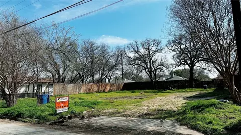 405 Kaye St, Coppell, TX 75019 photo 3