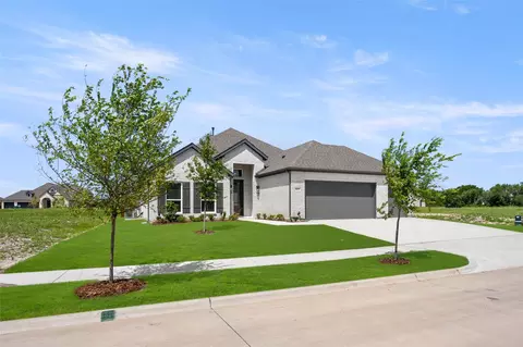 1871 Silver Birch Rd, Waxahachie, TX 75165