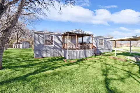 6235 Rolling Meadow Trl, Fort Worth, TX 76135