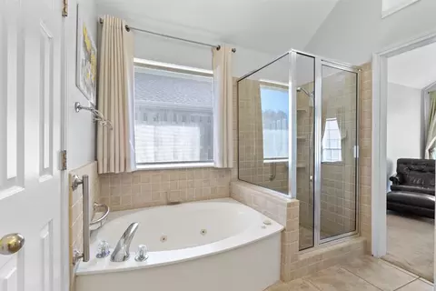702 Brandon Dr, Cleburne, TX 76033 photo 18
