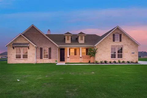 2901 Mossy Oak Dr, Oak Ridge, TX 75161