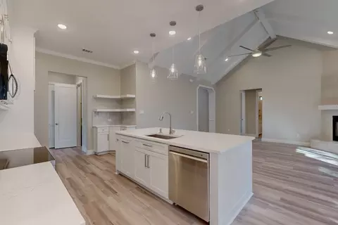 1409 Oneil St, Commerce, TX 75428 photo 9