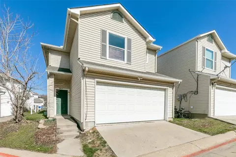 1009 Matamoros Plz, Dallas, TX 75211