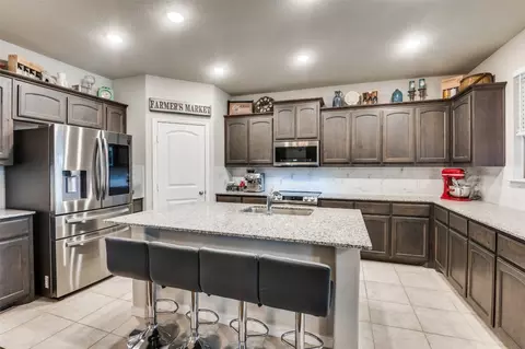 Kitchen - 8848 Abner Rd, Terrell, TX 75161 photo 2 of 4