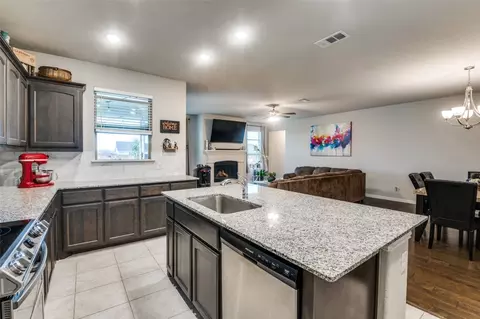 Kitchen - 8848 Abner Rd, Terrell, TX 75161 photo 3 of 4