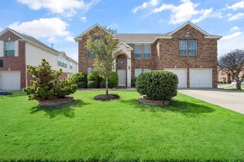 1129 Hyannis St, Plano, TX 75094