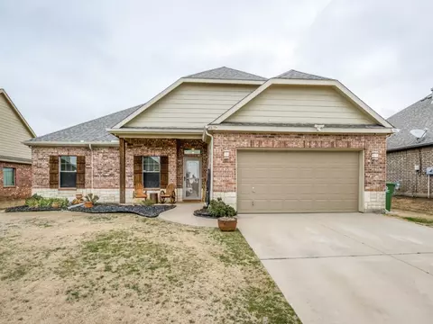 1117 Serendipity Cir, Sanger, TX 76266