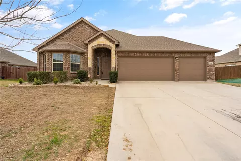 2206 Louis Trl, Weatherford, TX 76087