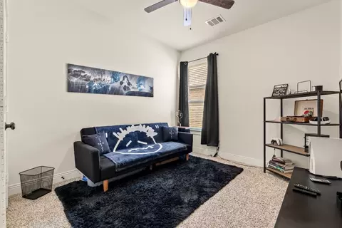 112 Maverick Ln, Pilot Point, TX 76258 photo 23