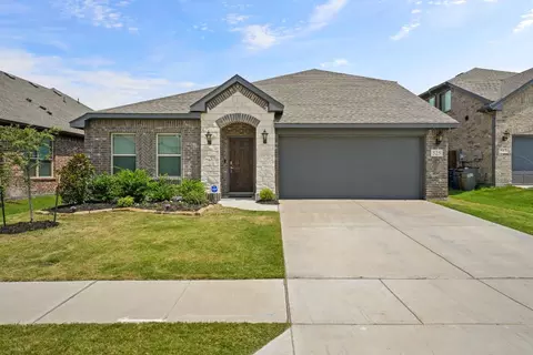 525 Stanton Ln, Lavon, TX 75166