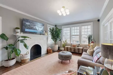 4845 Swiss Ave #302, Dallas, TX 75204