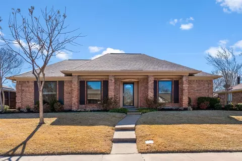 1008 Summertree Cir, Plano, TX 75025