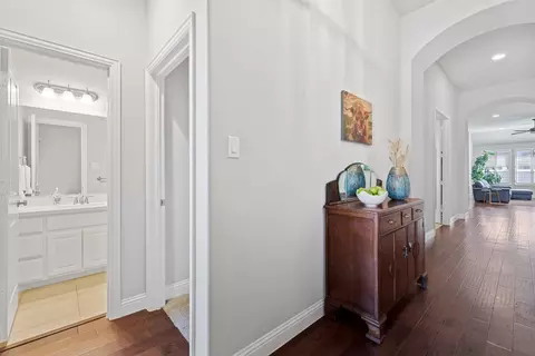Entry Way - 1213 9th St, Argyle, TX 76226 photo 2 of 2