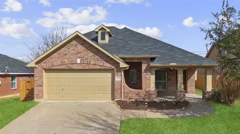 1211 Inglewood Dr, Mansfield, TX 76063