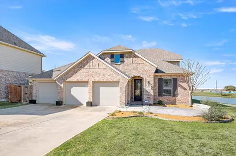 14713 Seventeen Lakes Blvd, Roanoke, TX 76262