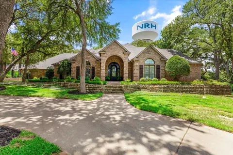 6921 Clift St, North Richland Hills, TX 76182