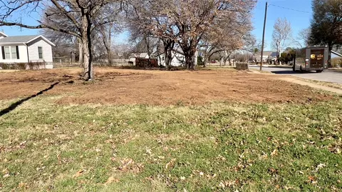 507 N Lucas Dr, Grapevine, TX 76051